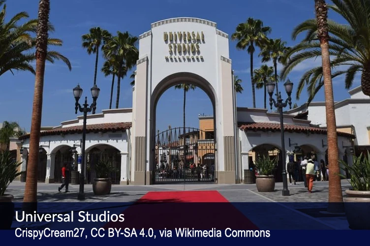 Universal Studios CrispyCream27, CC BY-SA 4.0, via Wikimedia Commons