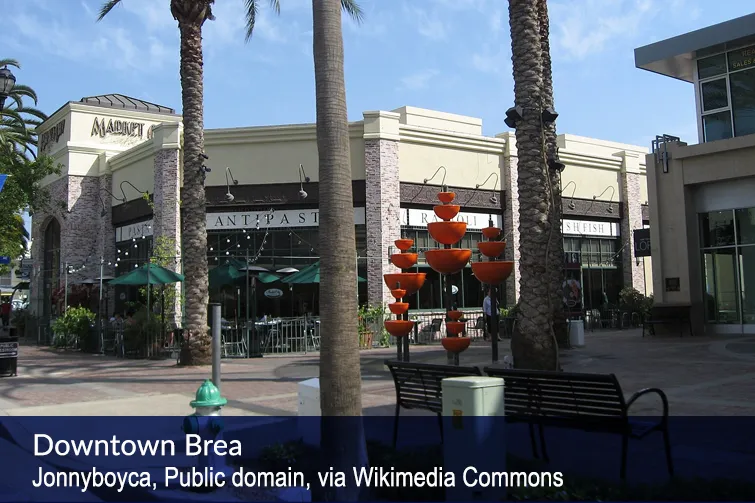 Downtown Brea
Jonnyboyca, Public domain, via Wikimedia Commons